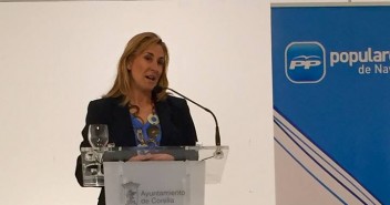 La candidata a la Presidencia de Navarra, Ana Beltrán, durante su intervención
