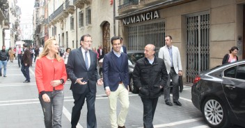 Ana Beltrán, Mariano Rajoy, Pablo Zalba y el diputado del PPN, José Cruz Pérez Lapazarán