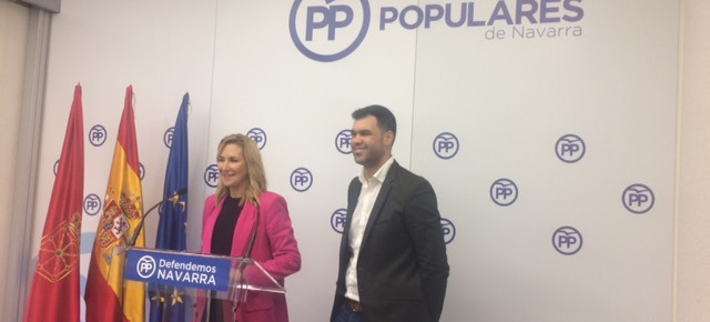 Ana Beltrán y Javier García, en rueda de prensa
