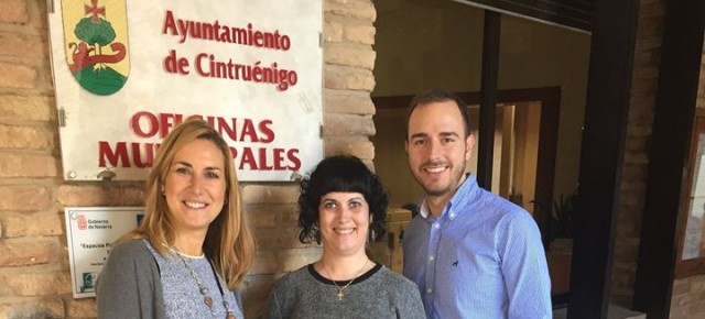 Ana Beltrán, Ruth Navascués y Javier Dorado