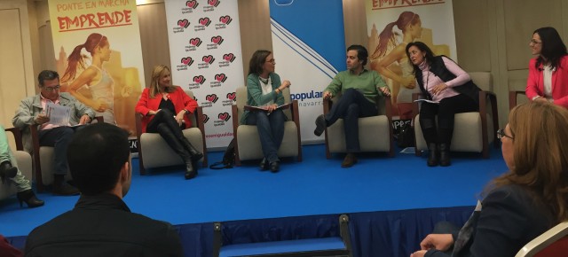 Los participantes en el foro de empleo 'Navarra emprende'