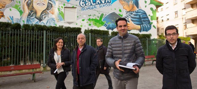 Los candidatos de UPN-PP se reunieron con el equipo directivo del CP Hilarión Eslava de Burlada